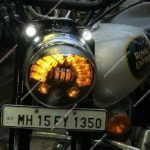 Teeth and eye design led headlight